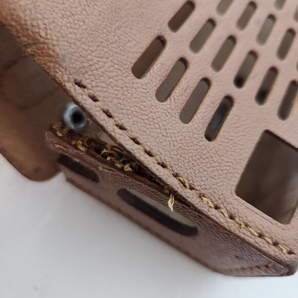 Vintage Columbia Transistor 2 band radio tested works - Picture 5 of 5